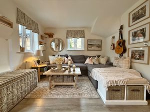 Photo 13- click for photo gallery